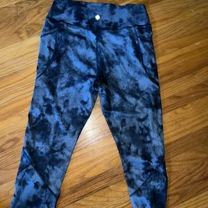 Fashion Nova sports line tie dye blue leggings
